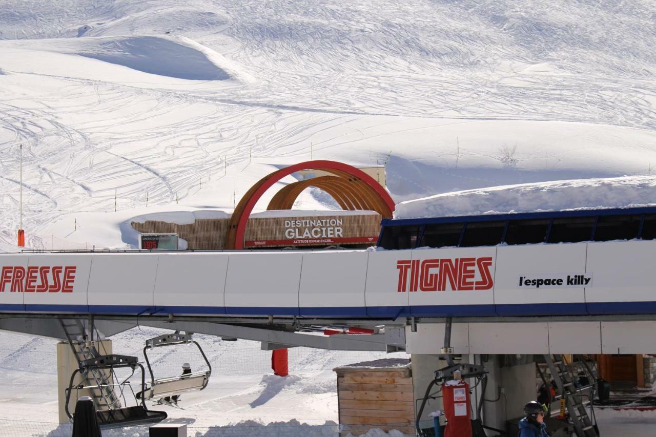 Résidence rond point des pistes accès direct funiculaire exposé sud Tignes Extérieur photo