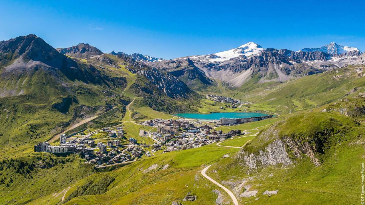 Résidence rond point des pistes accès direct funiculaire exposé sud Tignes Extérieur photo